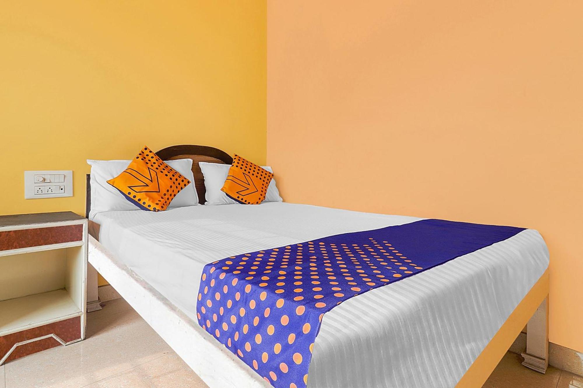 Hotel O Vasavi Residency Bangalore Bagian luar foto