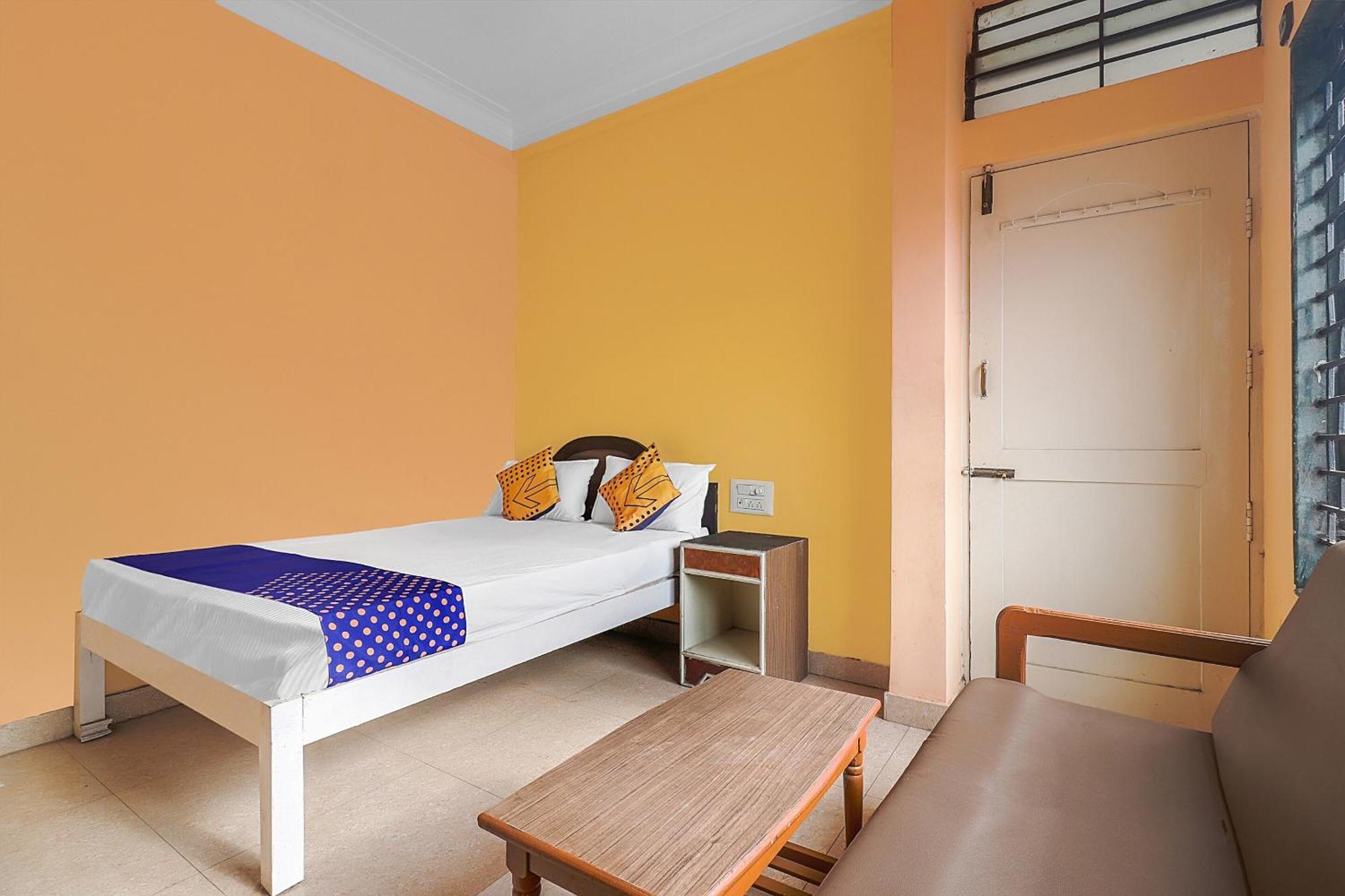Hotel O Vasavi Residency Bangalore Bagian luar foto