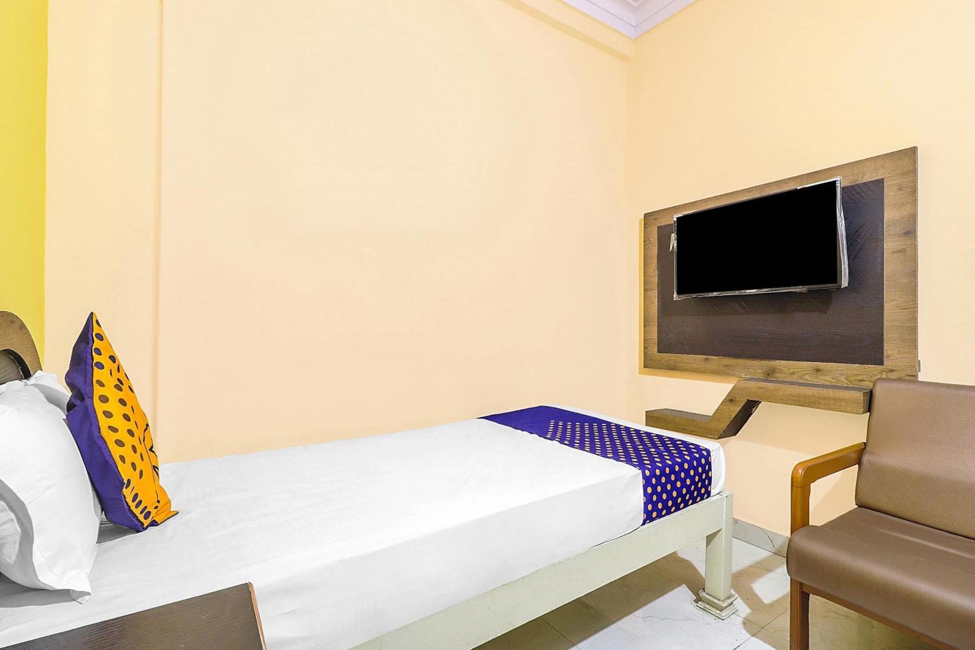 Hotel O Vasavi Residency Bangalore Bagian luar foto