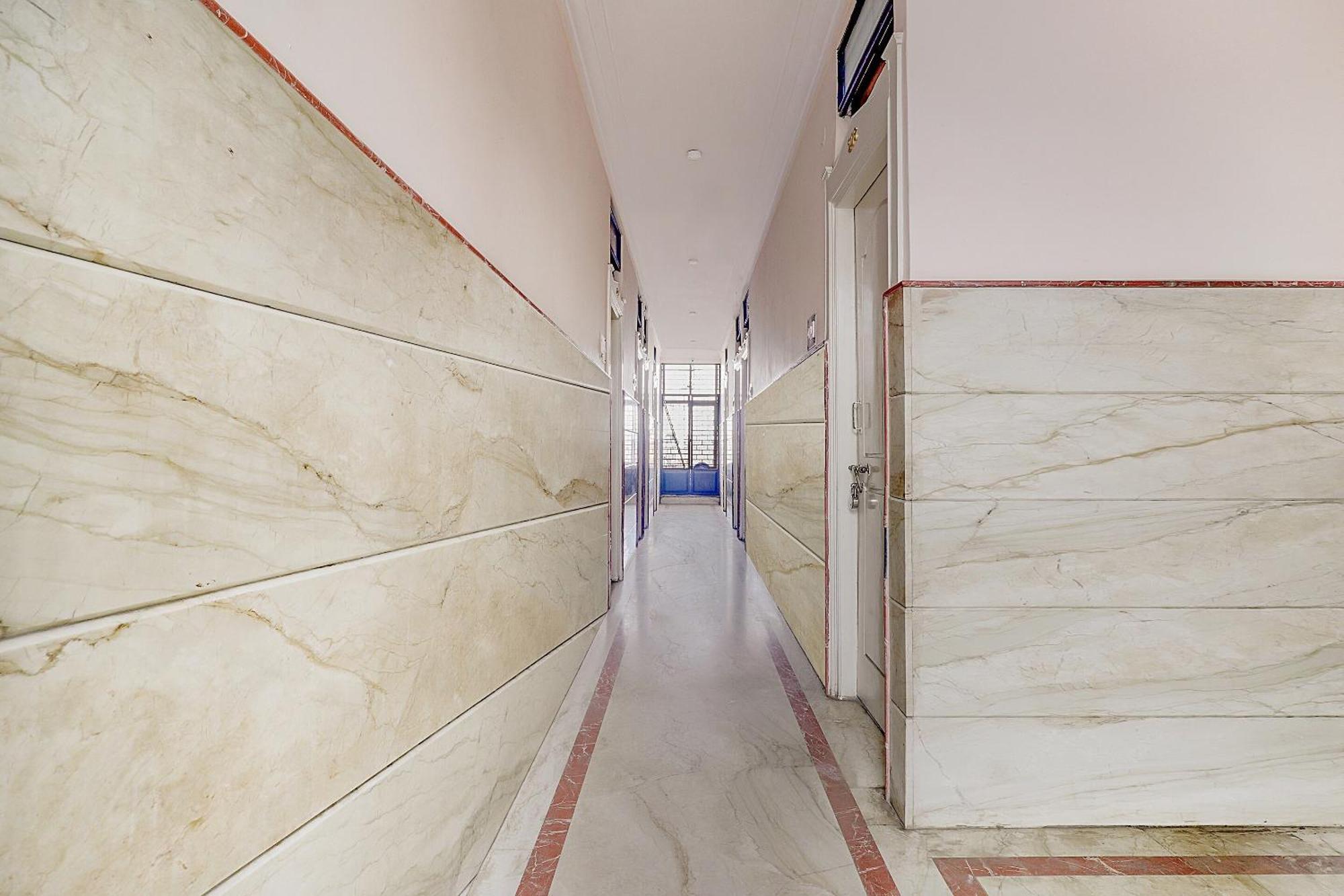 Hotel O Vasavi Residency Bangalore Bagian luar foto